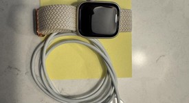 Mint
													Apple Watch Series 8 41mm - Starlight, A2770 - GPS, Aluminum, photo 2 of 7
