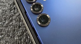 Mint
													Samsung Galaxy S25 - Unlocked, Navy Blue, 256 GB, 12 GB, SM-S931U1, photo 5 of 7