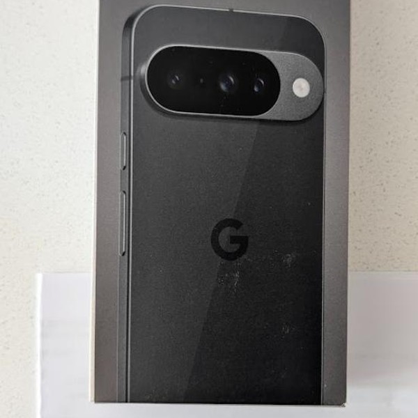 Google Pixel 10 - T-Mobile, 128 GB, Obsidian, GLBW0