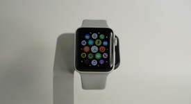 Good
													Apple Watch Series 2 42mm - Silver, 8 GB, A1758, Nike, photo 2 of 8