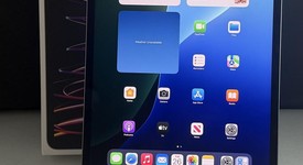 Good
													Apple iPad Pro 12.9" 6th Gen 2022 - Unlocked, Gray, 128 GB, photo 4 of 13