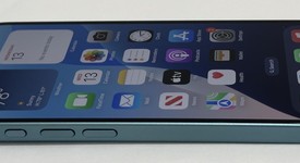 Mint
													Apple iPhone 16 - Unlocked, Teal, 128 GB, A3081, photo 4 of 7