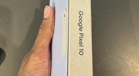 New
													Google Pixel 10 - Unlocked, Frost, 128 GB, GLBW0, photo 3 of 5