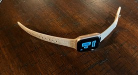 Good
													Apple Watch Series 6 40mm - Gold, A2291 - GPS, Aluminum, photo 5 of 6