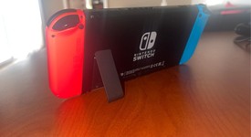 Good
													Nintendo Switch - Red & Blue, 32 GB, photo 4 of 6