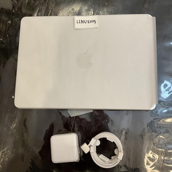 MacBook Air 2025 (M4) - 13 inch - Apple M4, Silver, 512 GB, 16 GB