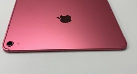 Good
													Apple iPad 11th Gen - Unlocked, Pink, 128 GB, A3355, photo 4 of 7