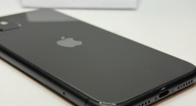 Good
													Apple iPhone 11 - Unlocked, Black, 64 GB, A2111, photo 2 of 8