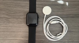 Good
													Apple Watch Series 9 45mm - Unlocked, Midnight, A2984 - Cellular, Aluminum, photo 2 of 7