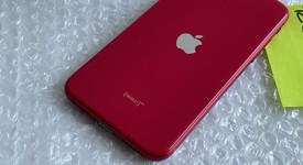 Mint
													Apple iPhone SE 2nd Gen 2020 - Unlocked, Red, 64 GB, A2275, photo 3 of 8