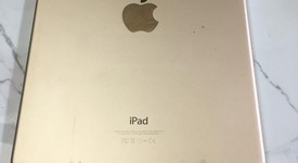 Good
													Apple iPad Air 2 - Verizon, Gold, 16 GB, photo 3 of 7