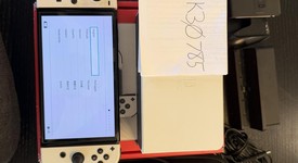 Good
													Nintendo Switch - OLED - White, 64 GB, photo 1 of 15