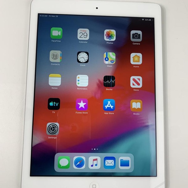 Apple iPad Air - AT&T, 64 GB, Silver