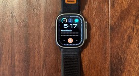 Good
													Apple Watch Ultra 49mm - Unlocked, Titanium, A2622, photo 1 of 6