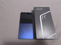 Samsung Galaxy Z Flip7