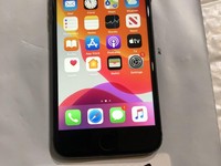 Apple iPhone 8
