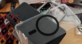 Good
													Samsung Galaxy S25 - Unlocked, Coralred, 128 GB, 12 GB, SM-S931U1, photo 4 of 9