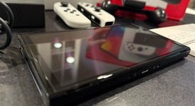 Mint
													Nintendo Switch - OLED - White, 64 GB, photo 4 of 6