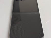 Samsung Galaxy Z Flip6