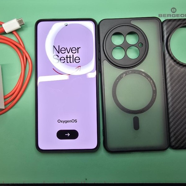 OnePlus 13 - Unlocked, 512 GB, Black Eclipse, 16 GB