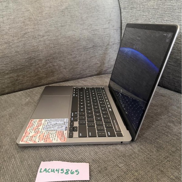 MacBook Pro 2022 - 13 inch - 512 GB, Gray, 8 GB, Apple M2