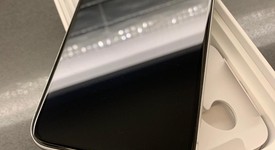 Mint
													Apple iPhone X - AT&T, Silver, 64 GB, A1901, GSM, photo 2 of 5