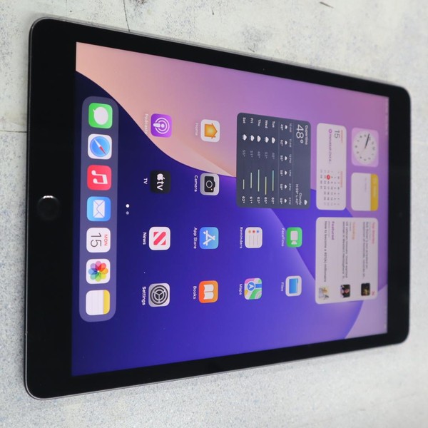 Apple iPad 9th Gen - Wi-Fi, 64 GB, Gray, A2602