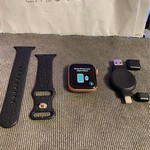 Good Apple Watch Series 6 44mm - Gold, A2292 - GPS, Aluminum