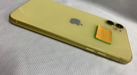 Fair
													Apple iPhone 11 - Unlocked, Yellow, 256 GB, A2111, photo 3 of 5