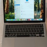 Good MacBook Pro 2020 - 13 inch - 512 GB, Gray, 8 GB, Intel Core i5