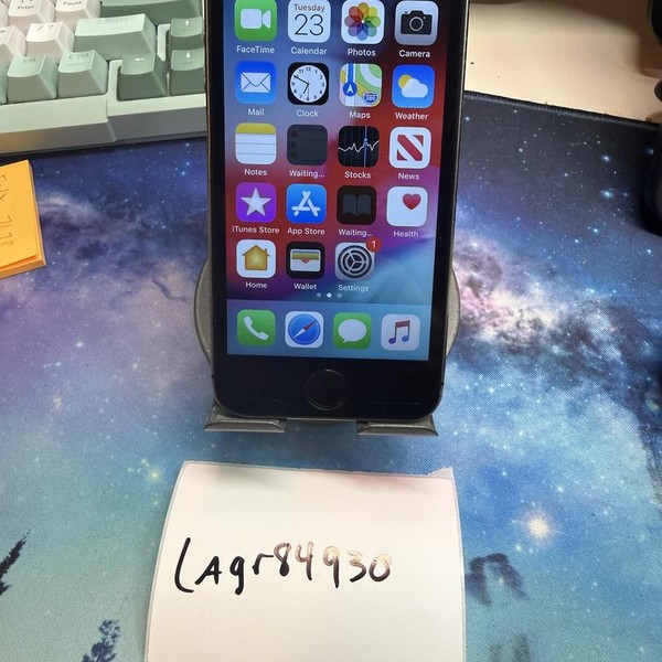 Apple iPhone 5S - AT&T, 32 GB, Gray, A1533