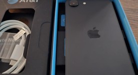 Mint
													Apple iPhone 16e - AT&T, Black, 128 GB, A3212, photo 4 of 16