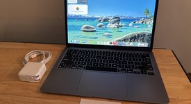 Good
													MacBook Air 2020 - 13" - Apple M1, Gray, 1 TB, 16 GB, photo 1 of 6