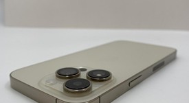 Good
													Apple iPhone 14 Pro - Unlocked, Gold, 256 GB, A2650, photo 4 of 5