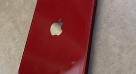 Mint
													Apple iPhone 13 - Verizon, Red, 128 GB, A2482, photo 2 of 8