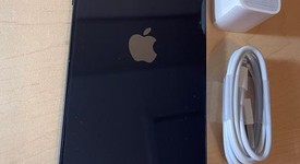 Mint
													Apple iPhone 12 - Unlocked, Black, 64 GB, A2172, photo 4 of 8