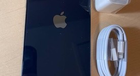 Fair
													Apple iPhone 13 - Unlocked, Midnight, 128 GB, A2482, photo 4 of 9