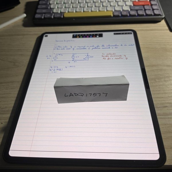 Apple iPad Pro 13 inch (M4) 2024 - Wi-Fi, 256 GB, Black, 8 GB, A2925, Standard Glass