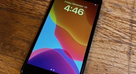 Good
													Apple iPhone 8 - AT&T, Gray, 64 GB, A1905, GSM, photo 4 of 11