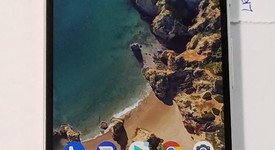 Fair
													Google Pixel 2 - Unlocked, White, 128 GB, Google Edition, photo 2 of 4