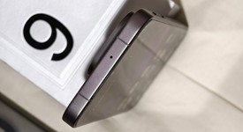 Mint
													Oppo Find X9 Pro - Unlocked Non-US, Titanium Charcoal, 512 GB, 16 GB, photo 3 of 10