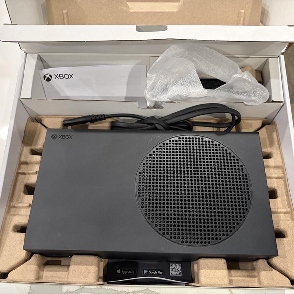 Xbox Series S (2020) - 1 TB, Black