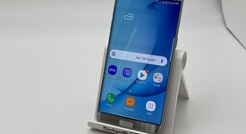 Good
													Samsung Galaxy S7 Edge - Unlocked, Silver, 32 GB, SM-G935U, photo 1 of 10