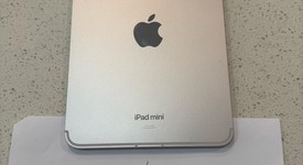 Mint
													Apple iPad Mini 7th Gen - Unlocked, Starlight, 128 GB, A2995, photo 5 of 10
