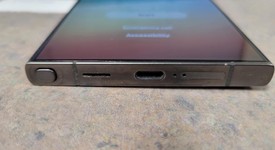 Good
													Samsung Galaxy S24 Ultra - AT&T, Black, 256 GB, 12 GB, SM-S928U, photo 2 of 6