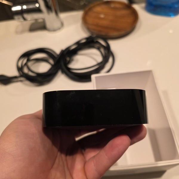 Apple TV 4k 3rd Gen (2022) - 128 GB, Wi-Fi + Plus Ethernet