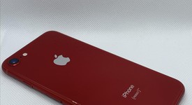 Mint
													Apple iPhone 8 - Unlocked, Red, 64 GB, A1863, photo 4 of 6