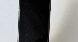 Fair
													Apple iPhone SE 2nd Gen 2020 - Unlocked, Black, 64 GB, A2275, photo 2 of 7