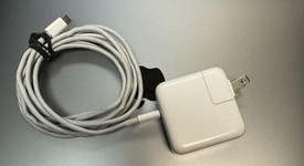 Fair
													MacBook Air 2020 - 13" - Apple M1, Silver, 256 GB, 8 GB, photo 2 of 8