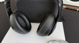 Used
													Beats Studio Pro - Black, photo 1 of 8